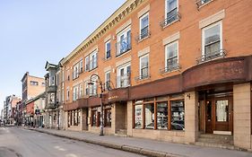 Luxueux Condo Au Coeur De Quebec!